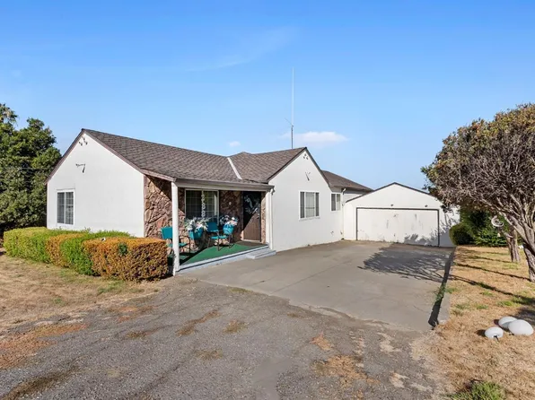 2884 Berta Dr, Hayward, CA 94541