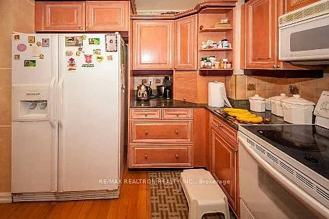 59 Verne Cres — Photo 5