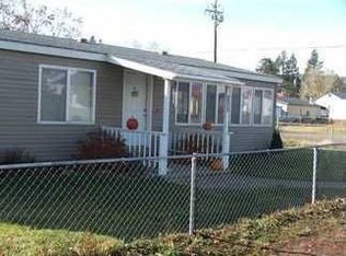 1395 Columbus St, Elgin, OR 97827