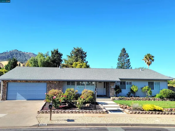 5728 Del Trigo Ln, Concord, CA 94521