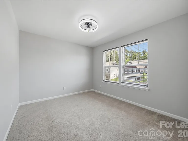 5041 Mooreland Oaks Way — Photo 11
