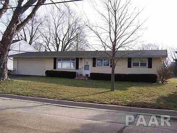 2nd image of 624 N Town Ave