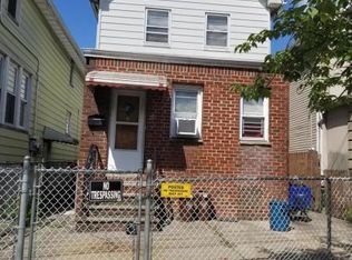 23 Walker St, Staten Island, NY 10302