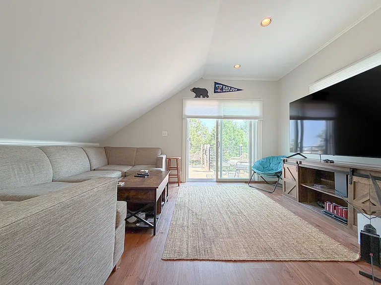 168 Danforth St #3 — Photo 36