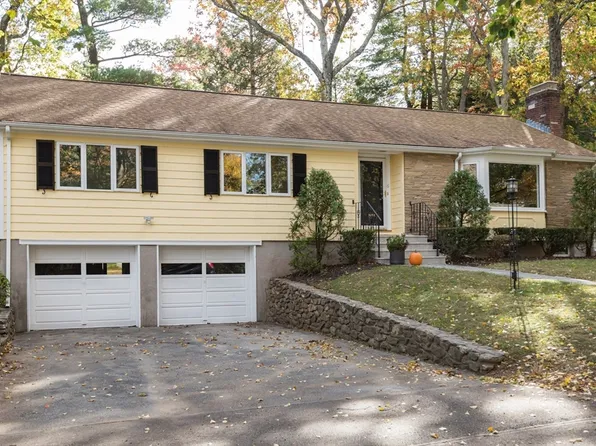6 Pawnee Dr, Arlington, MA 02474