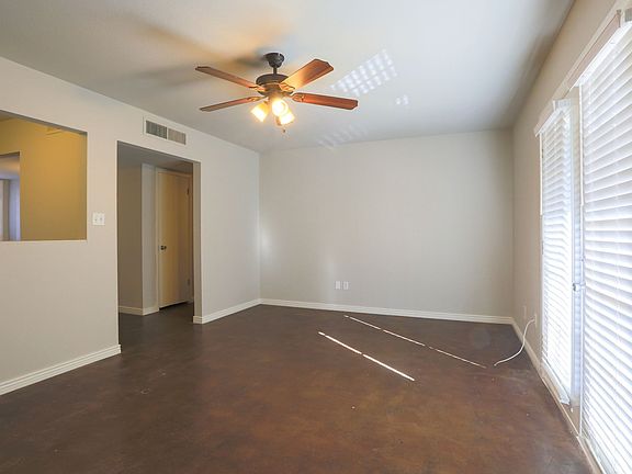 4th image of 513 E Alameda Dr
