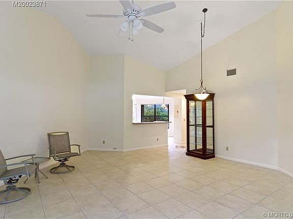 4th image of 6141 SE Martinique Dr APT 202