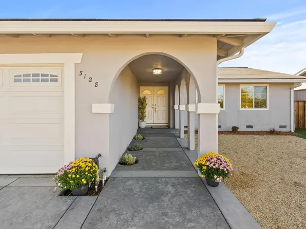 3128 Peanut Brittle Dr, San Jose, CA 95148