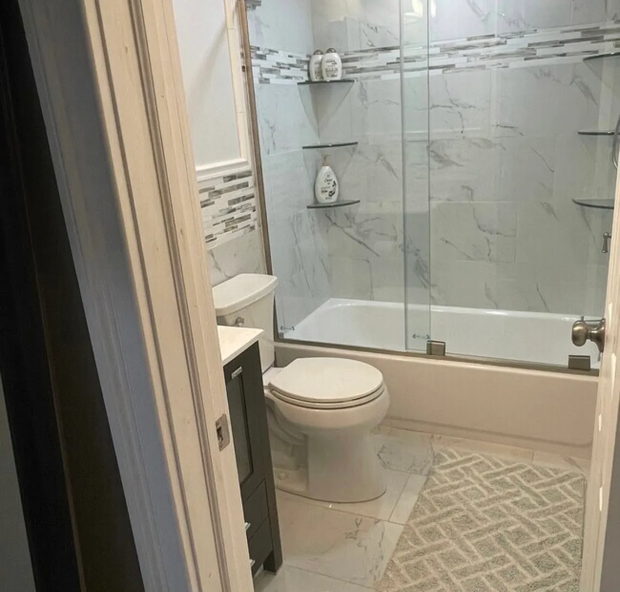 Imperato Ct, Clintondale — Photo 2
