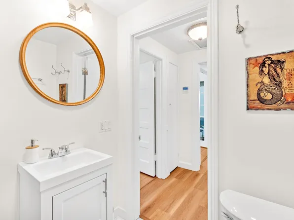 1874 Brown St, Napa, CA 94559