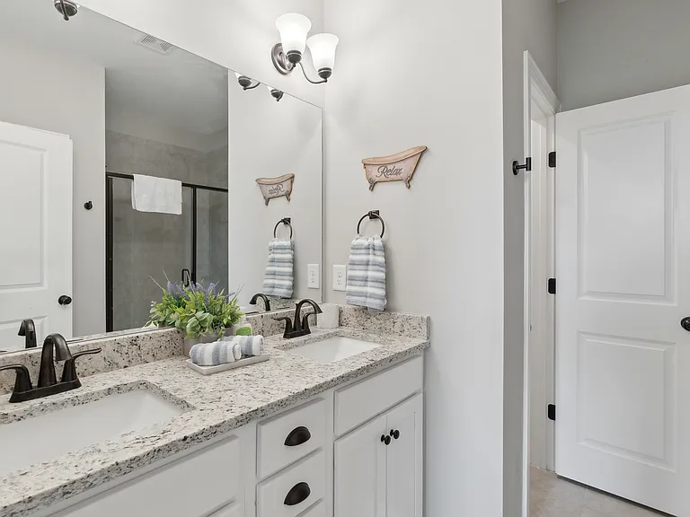 7989 Regiment Dr — Photo 15