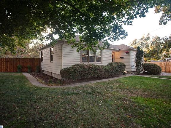 2nd image of 211 Atkins Ave