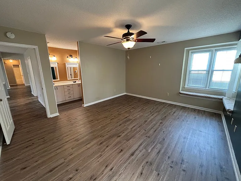 5405 Beretta Way — Photo 25