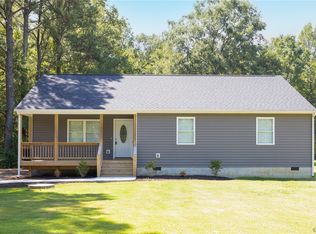 9399 Ashcake Rd, Ashland, VA 23005