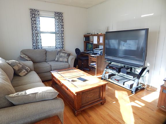 3rd image of 1210 N 48th St