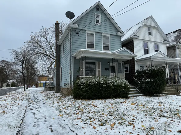 2261 Pierce Ave, Niagara Falls, NY 14301