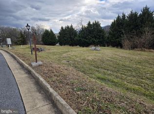 129 Flora Vista Ln, Woodstock, VA