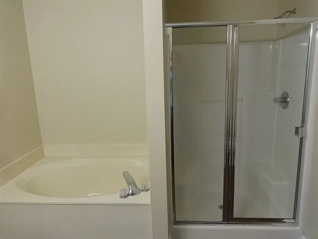 2424 W Shelby Creek Rd — Photo 10