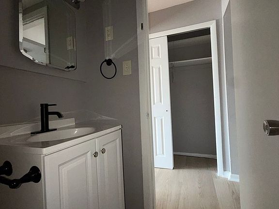 2nd image of 7201 S Western Ave #2351-4