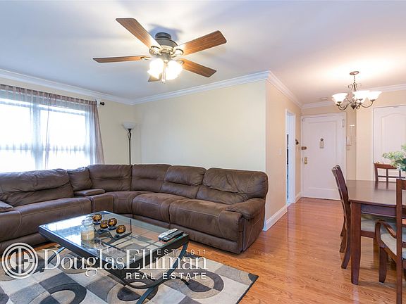 4th image of 1 E Mill Dr APT 3H