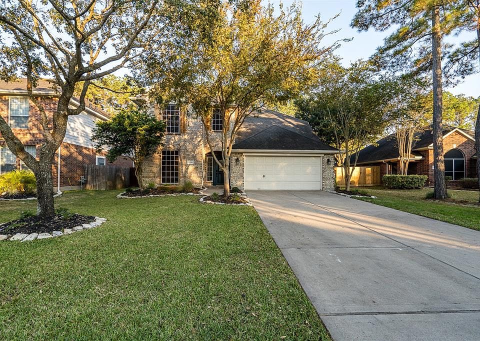 1st image of 15134 Woodford Hollow Ln
