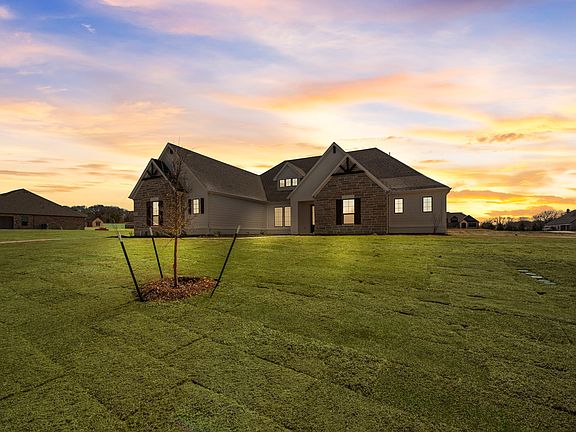 6th image of this home