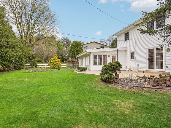3rd image of 6206 Davenport Dr