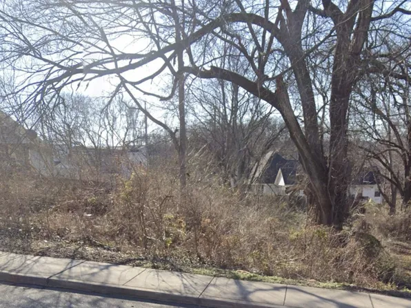 915 40th Ave N, Nashville, TN 37209