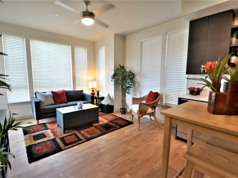 5030 SE Stephens St — Photo 34