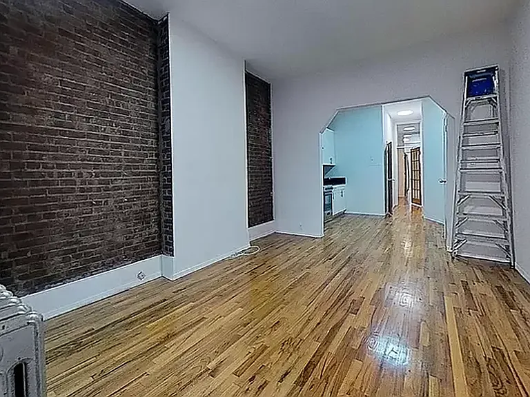 423 E 78th St #1E — Photo 8