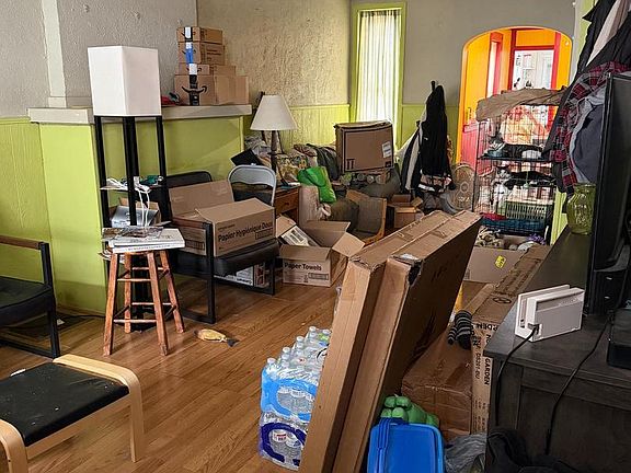 3rd image of 339 Hollenbach St