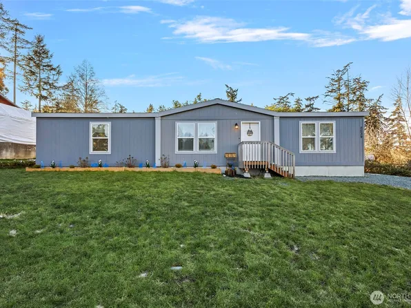 2539 Olympic Drive, Oak Harbor, WA 98277