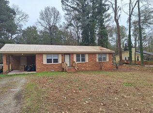 476 Briarwood Ln, Hull, GA 30646
