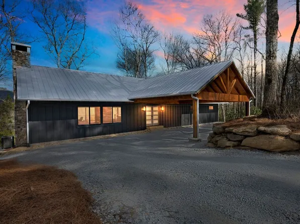 531 Hedden Lane, Highlands, NC 28741