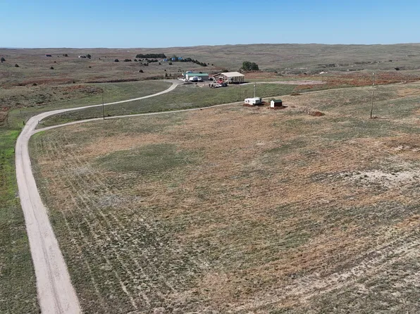 144 Ivan St, Lewellen, NE 69147