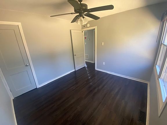 4th image of 1018 Clay St
