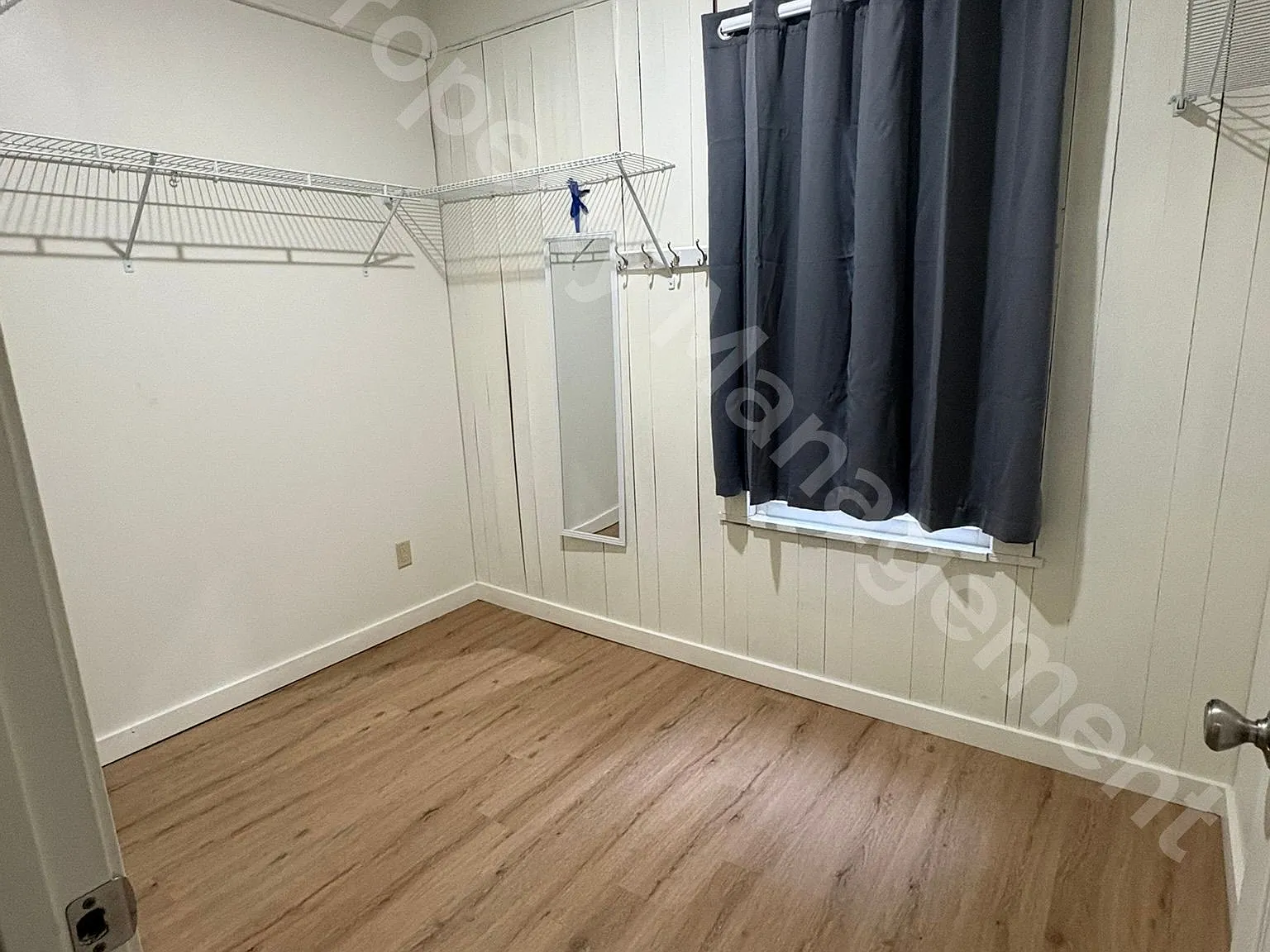 3 bed, 1252 sqft, $1,275 — Photo 2