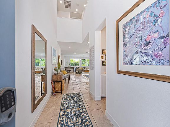 3rd image of 10073 Summerton Cir