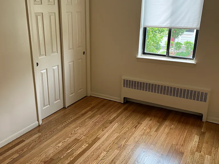 48 Lenox St #10 — Photo 4