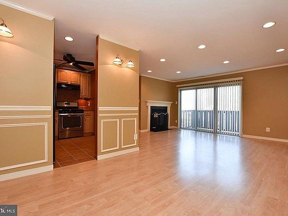 Dining Room / Living Room