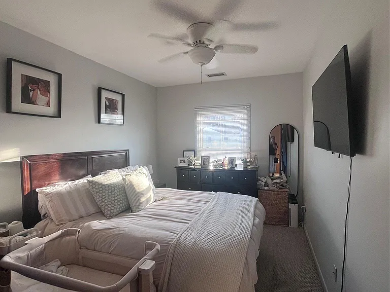 81 Pacific Blvd #3 — Photo 9