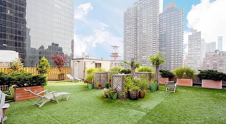 Rented by Park River | media 9