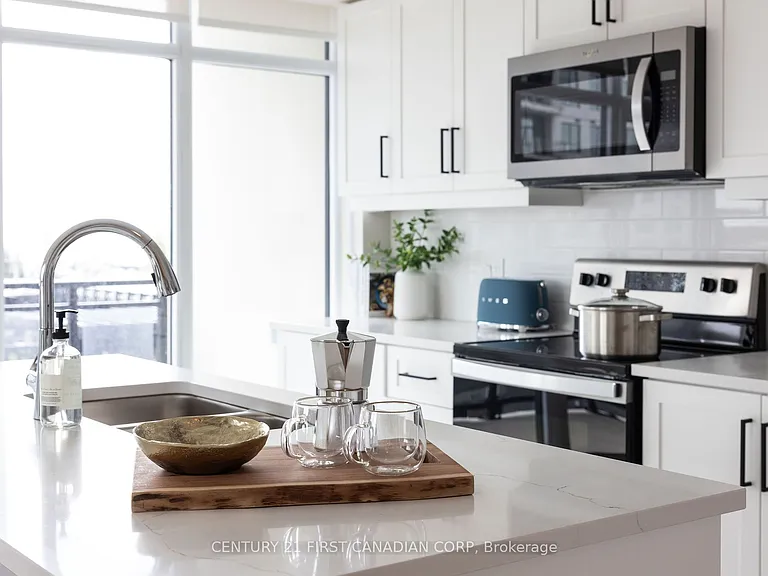 4286 King St E #1109 — Photo 7