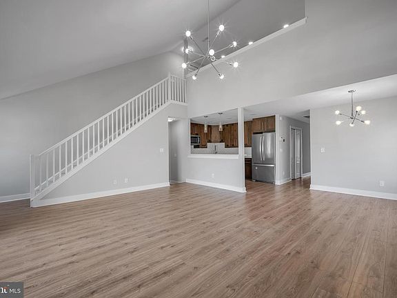 3rd image of 1630 Welsh Rd #40E