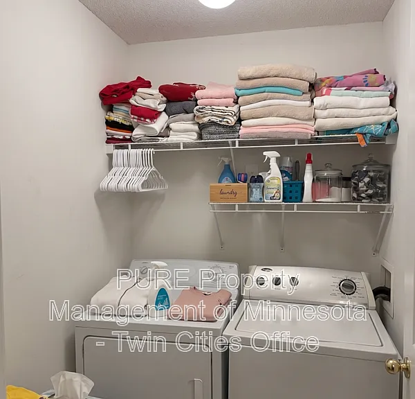 1745 Countryside Dr — Photo 12