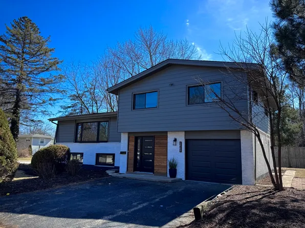 1445 Deerfield Rd, Deerfield, IL 60015