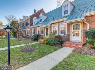 3547 S Utah St, Arlington, VA 22206
