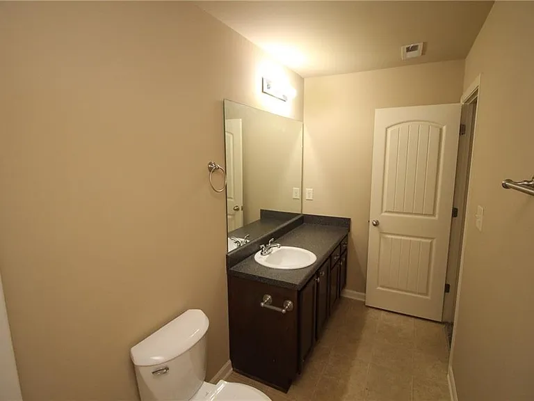 1317 Castleberry Dr — Photo 21
