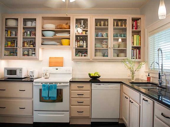 Quintessential Coconut Grove Bungalow
