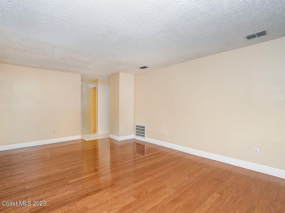 4th image of 8753 Palm Way Cpe